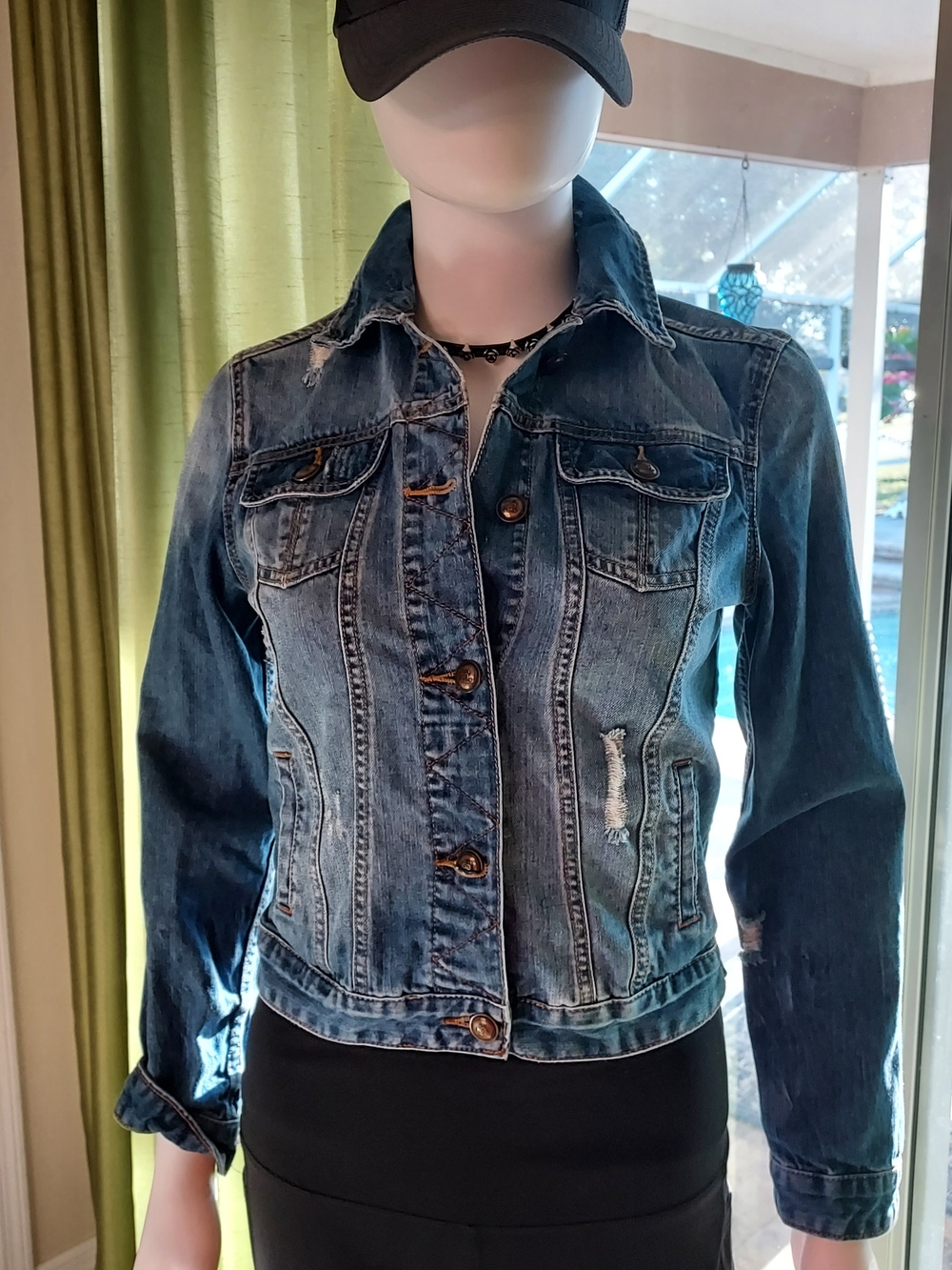 Red Camel Distressed Blue Denim Jean Jacket. Sz. Small